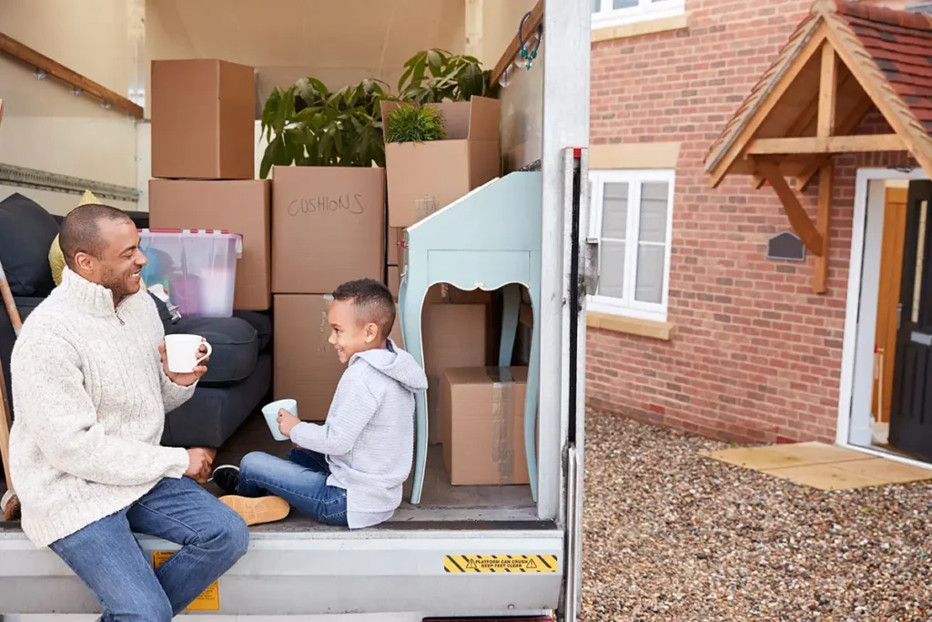 Removals in Leicester